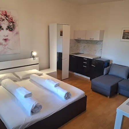 Emma Appartamento Podhájska